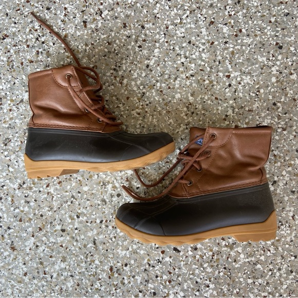Sperry Port Boot Size 3 - Picture 1 of 9